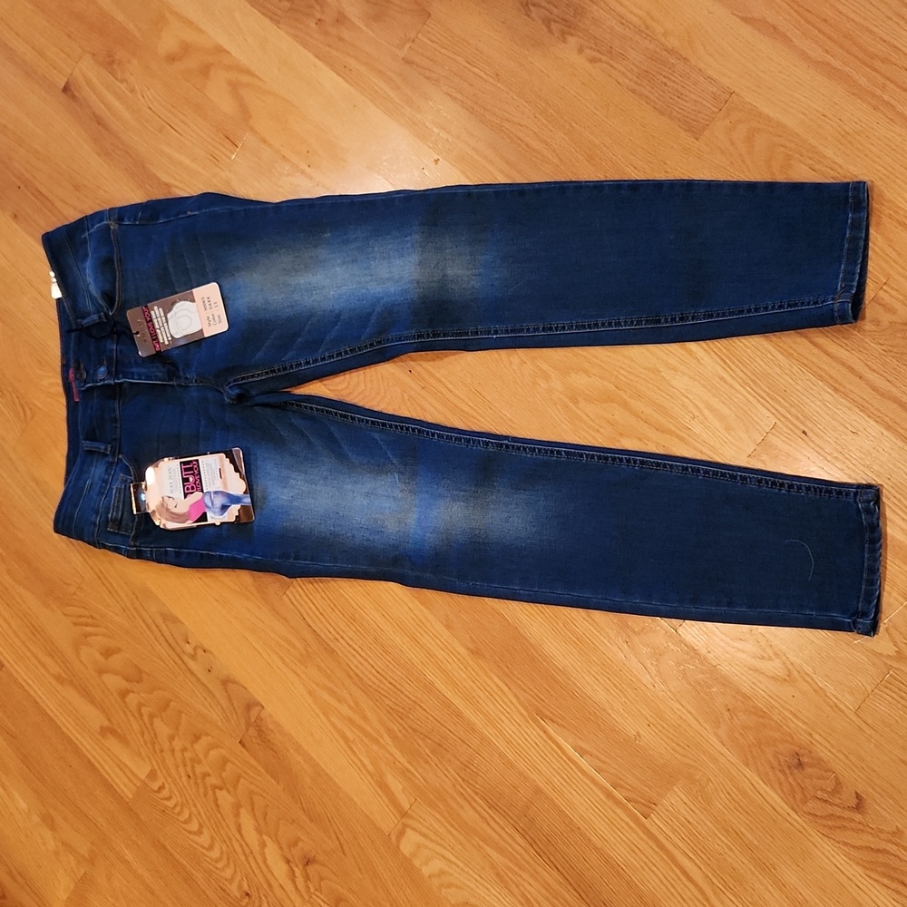 Jr. Enhancing butt jeans